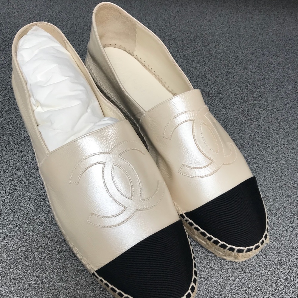 Chanel espadrilles sz 42 new 100% auth